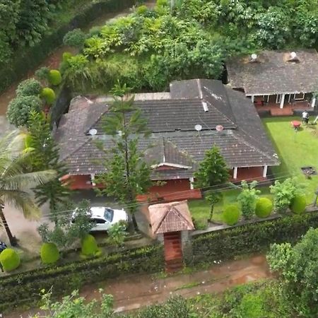 Cassells Jungle Resorts Vandiperiyār Exterior foto