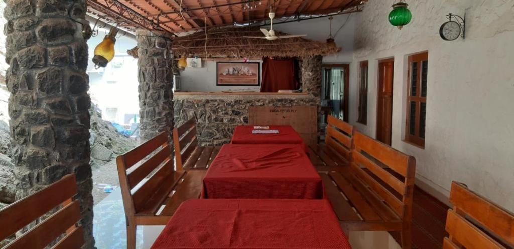 Cassells Jungle Resorts Vandiperiyār Exterior foto