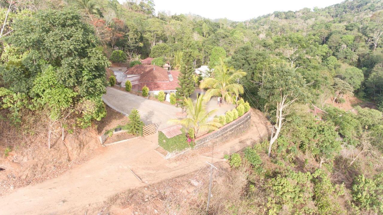 Cassells Jungle Resorts Vandiperiyār Exterior foto