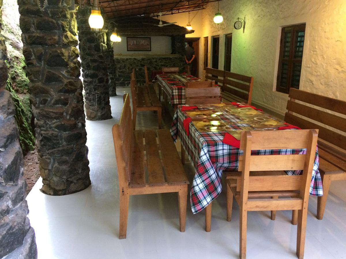 Cassells Jungle Resorts Vandiperiyār Exterior foto