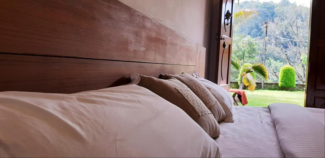 Cassells Jungle Resorts Vandiperiyār Exterior foto