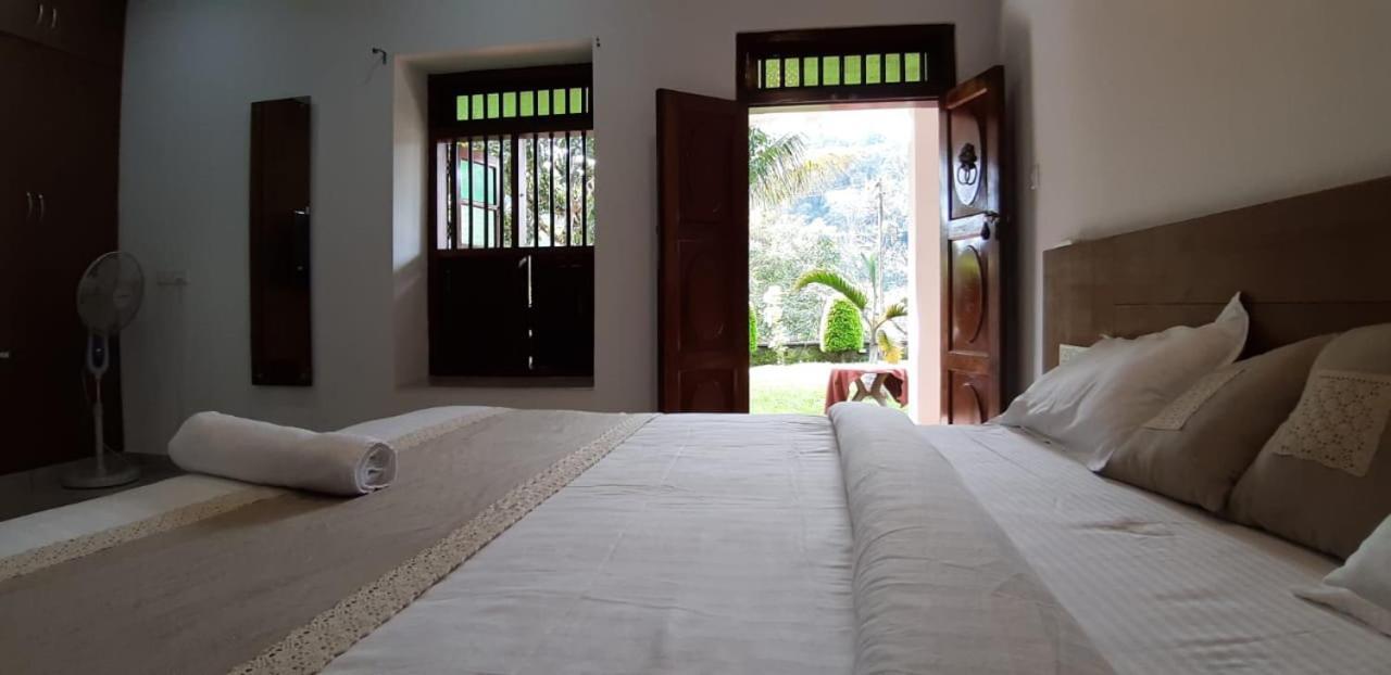 Cassells Jungle Resorts Vandiperiyār Exterior foto