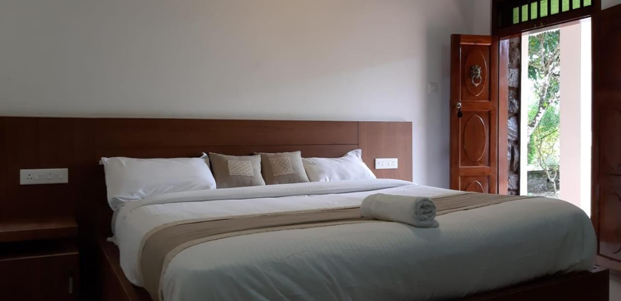 Cassells Jungle Resorts Vandiperiyār Exterior foto